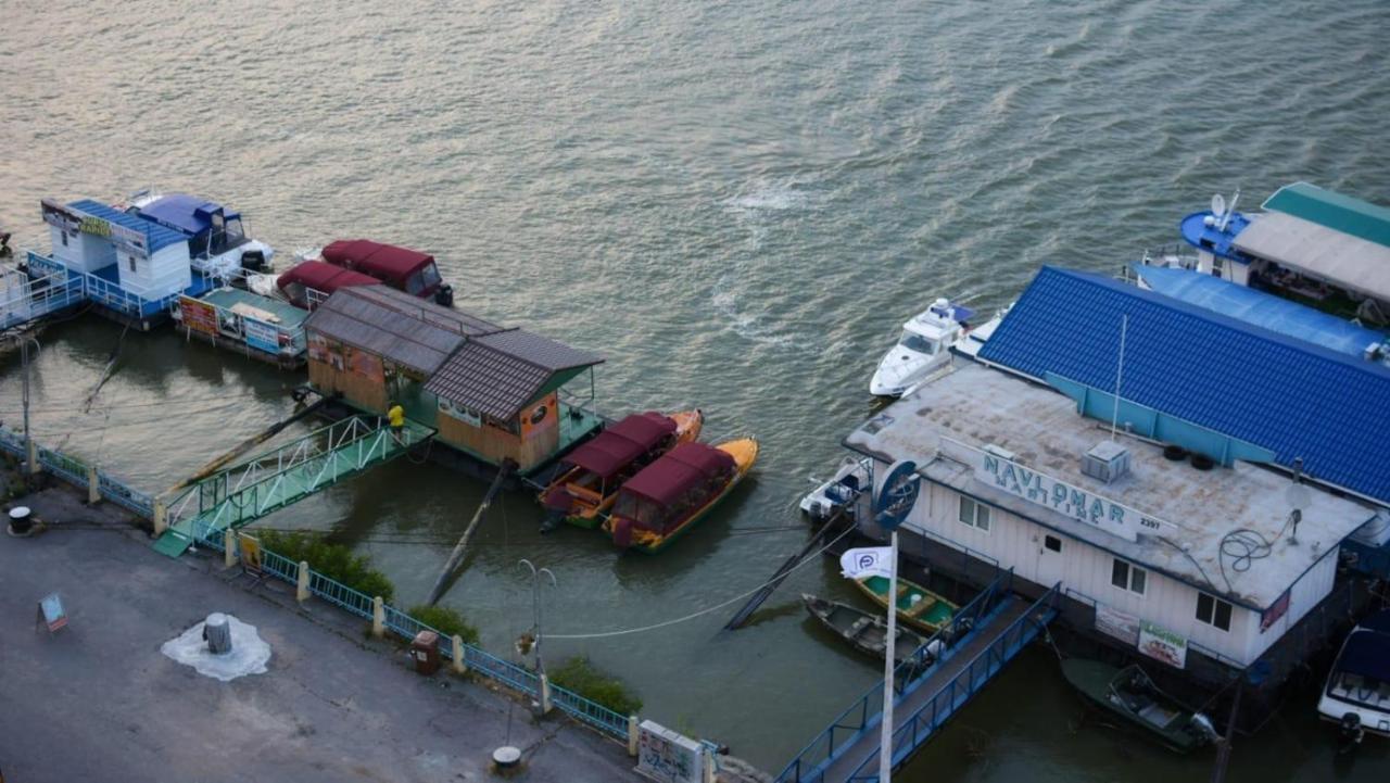 Delta Danube View Apart Tulcea Exterior foto